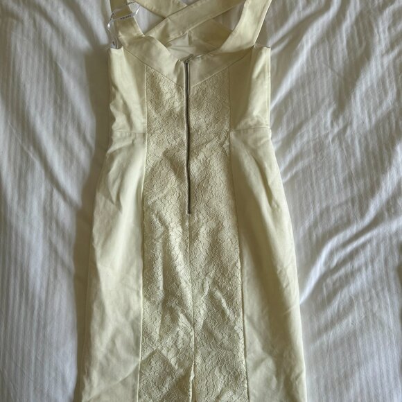 NWOT EVER NEW Melbourne Cross-Neck Bandage Mini Dress with Lace Detailing - Picture 4 of 15